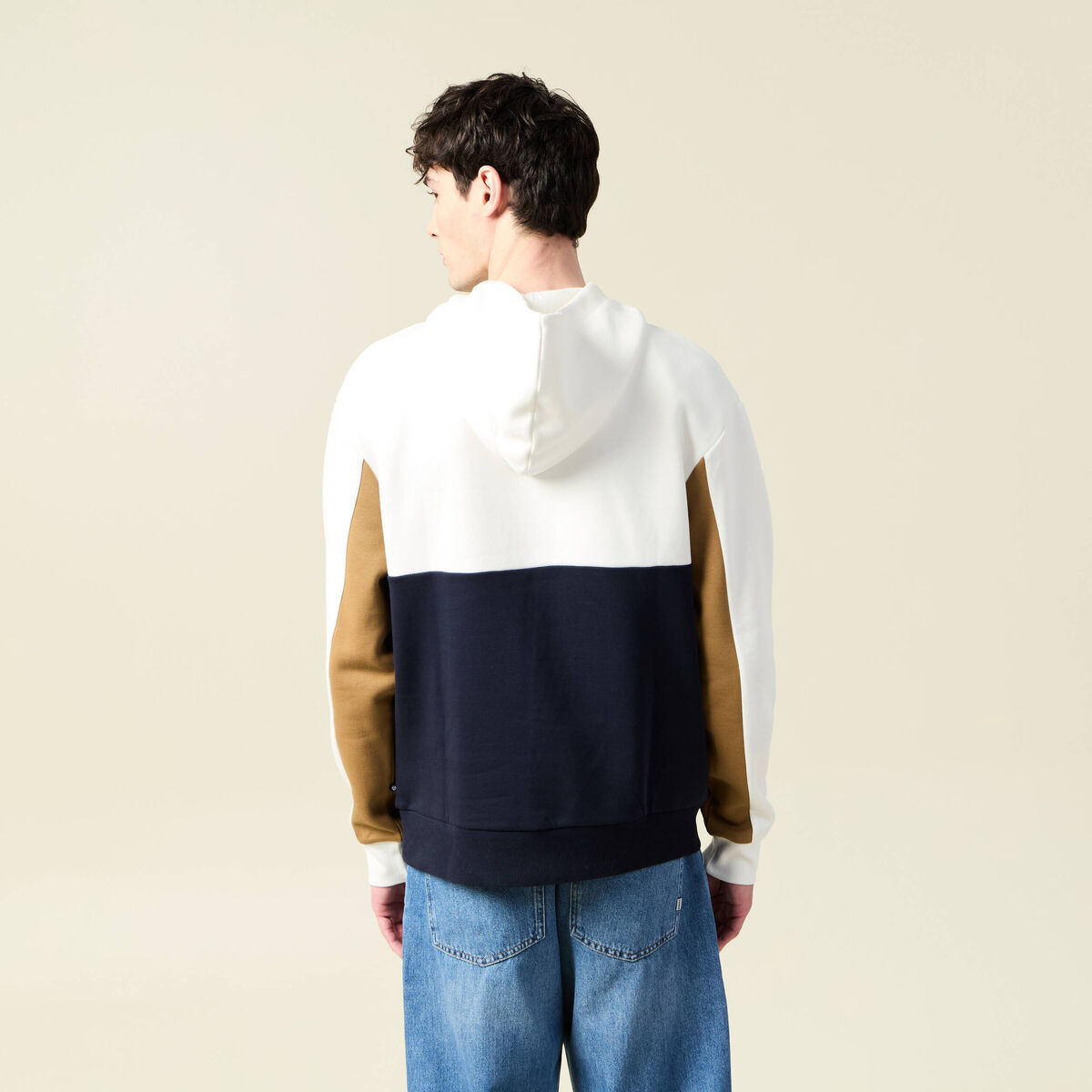 Sweat &agrave; capuche manches longues ecru homme