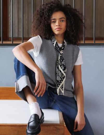 Pull droit court sans manches col rond gris femme