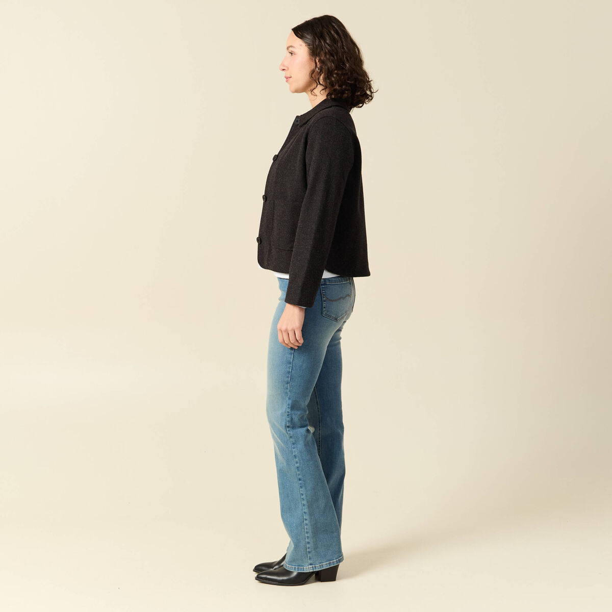 Cardigan droit court col classique gris fonc&eacute; femme