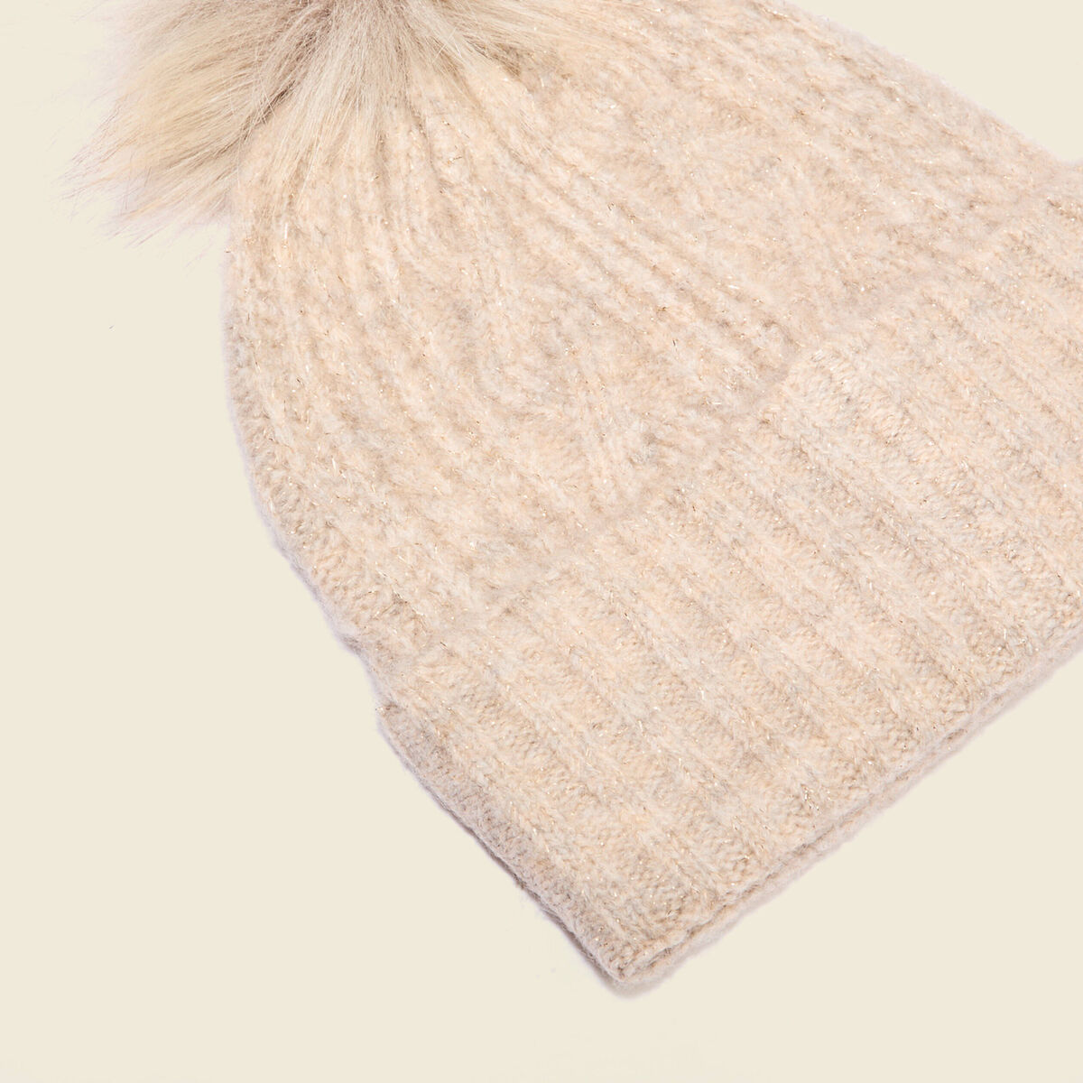 Bonnet avec pompon marron clair femme