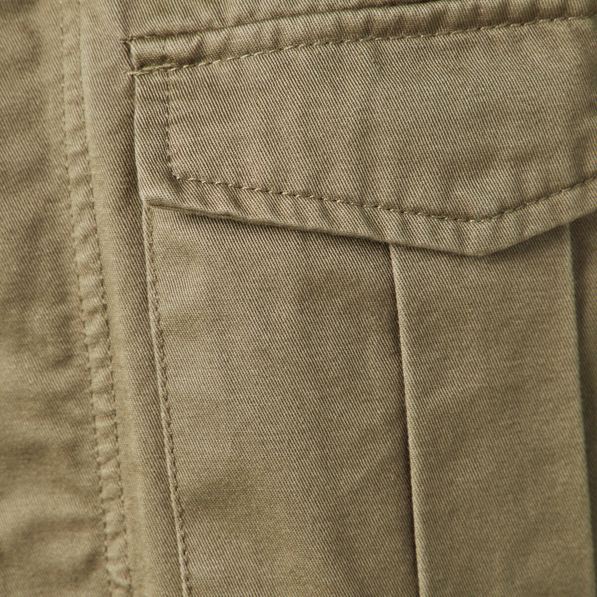 Veste droite poches àrabat vert kaki femme
