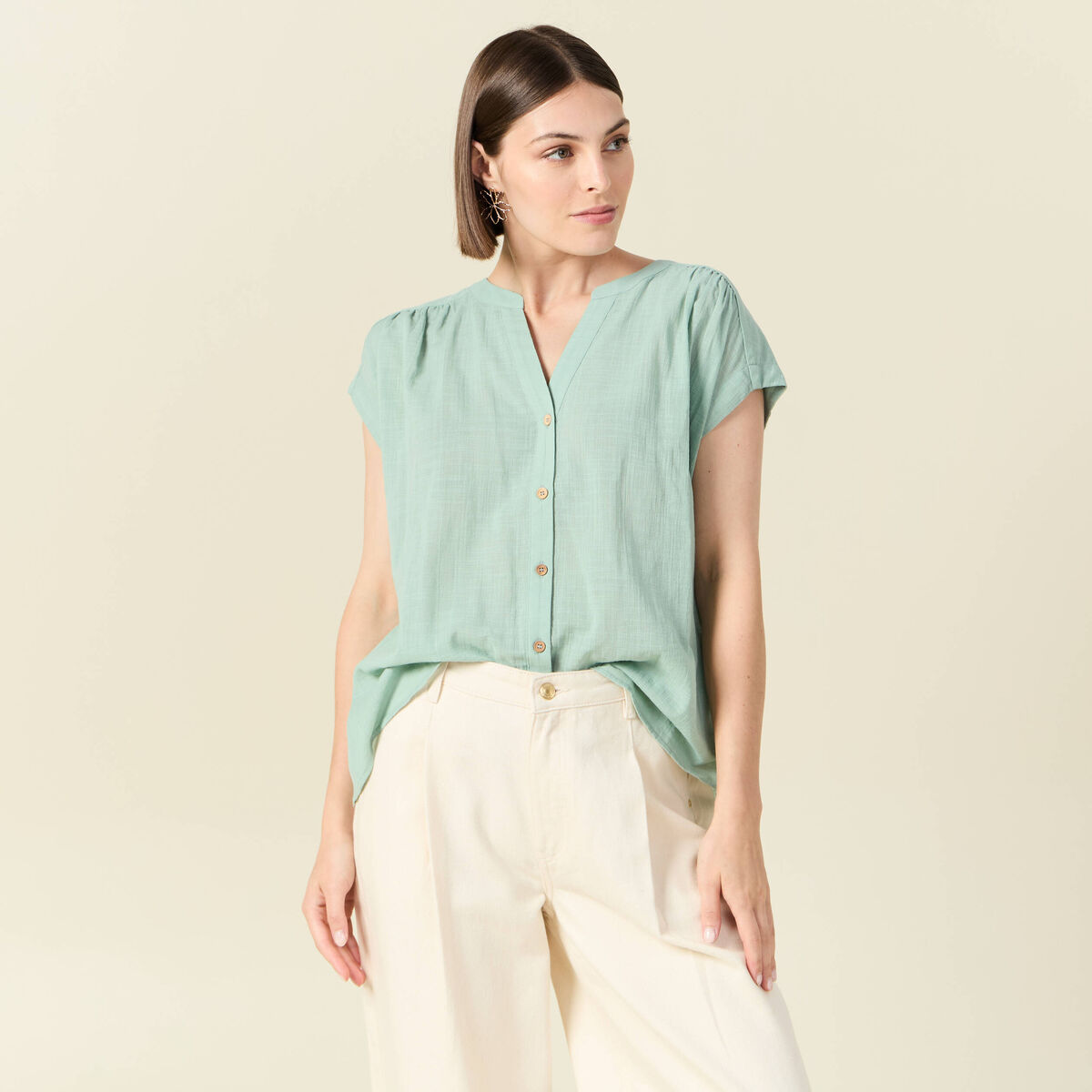 Chemise manches courtes vert pastel femme