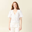 Blouse manches courtes brodée ecru femme