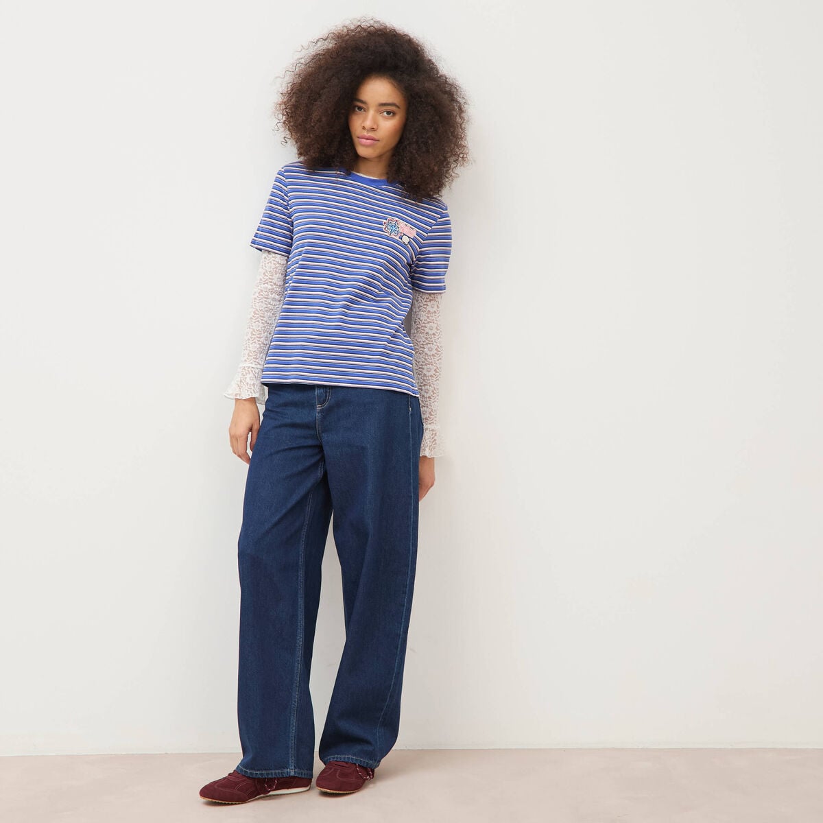 T-shirt ray&eacute; col rond manches courtes bleu electrique femme
