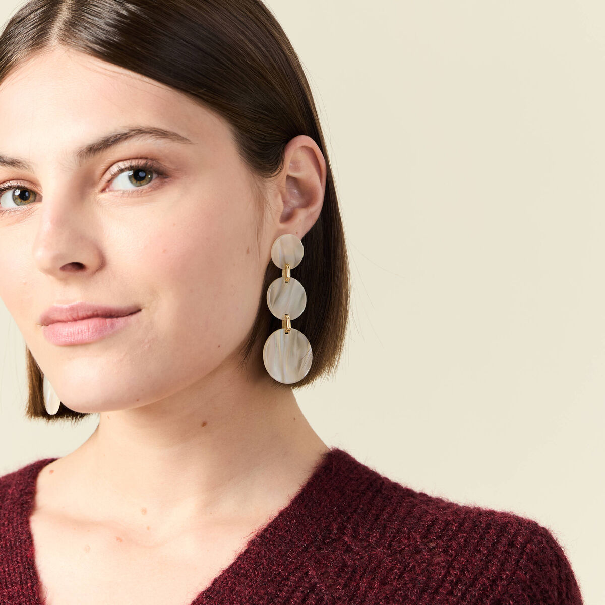Boucles d'oreilles pendantes ecru femme
