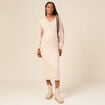 Robe cintr&eacute;e col v manches 3/4 creme femme