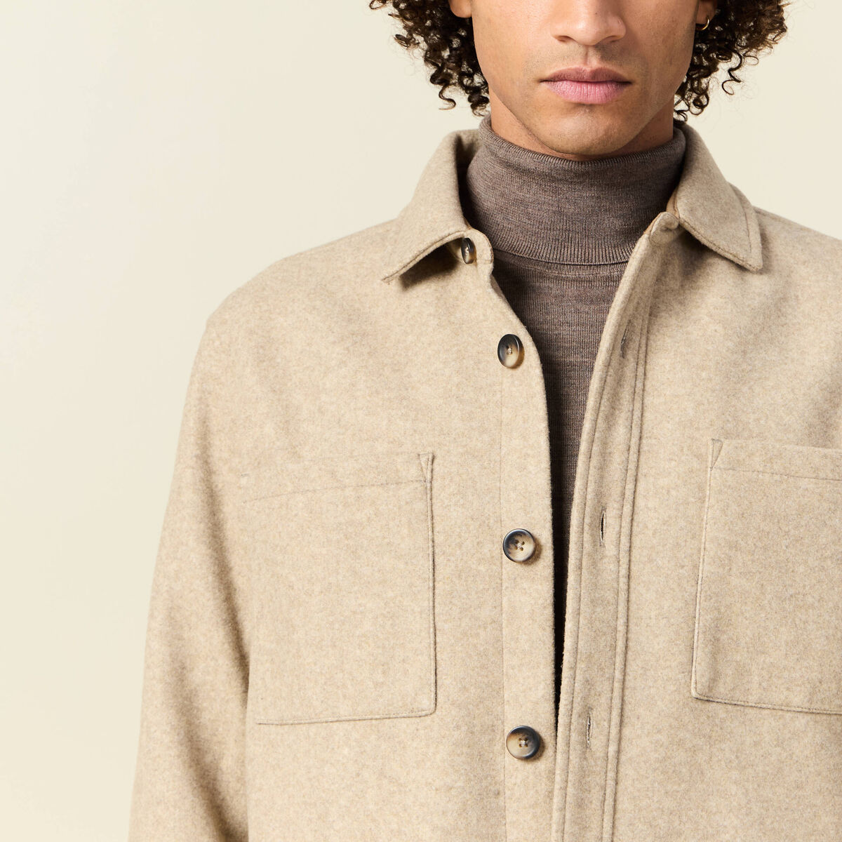 Surchemise boutonn&eacute;e beige homme