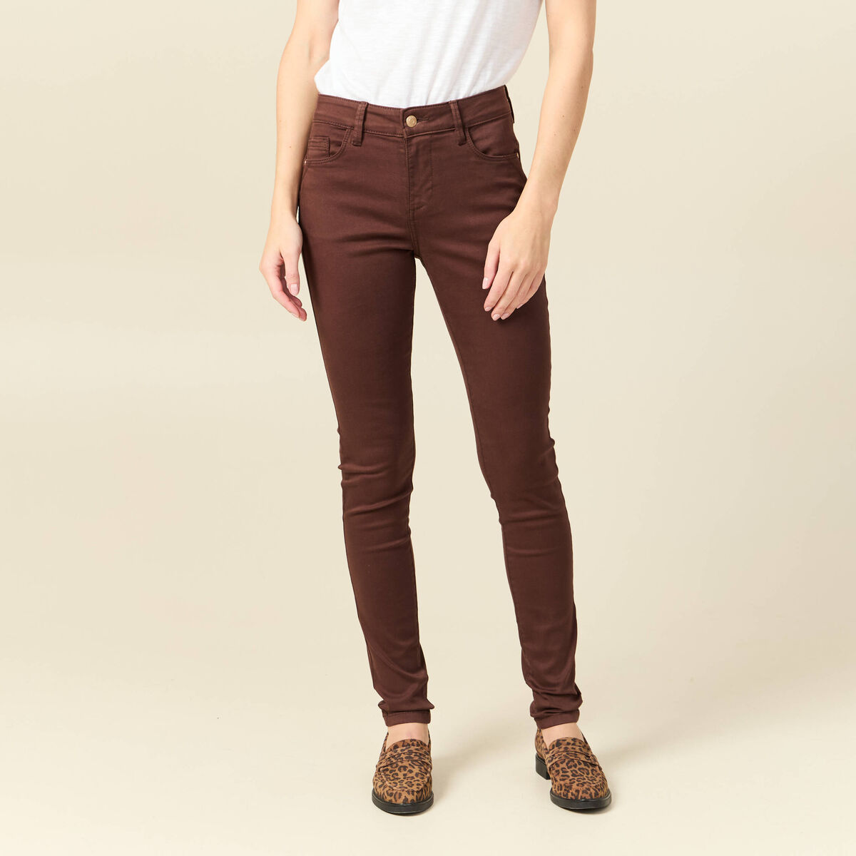 Pantalon skinny push-up taille standard marron fonc&eacute; femme