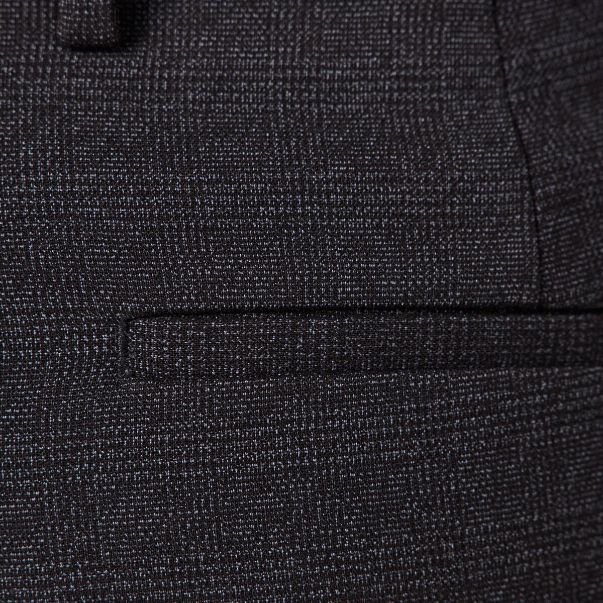 Pantalon chino tapered noir homme