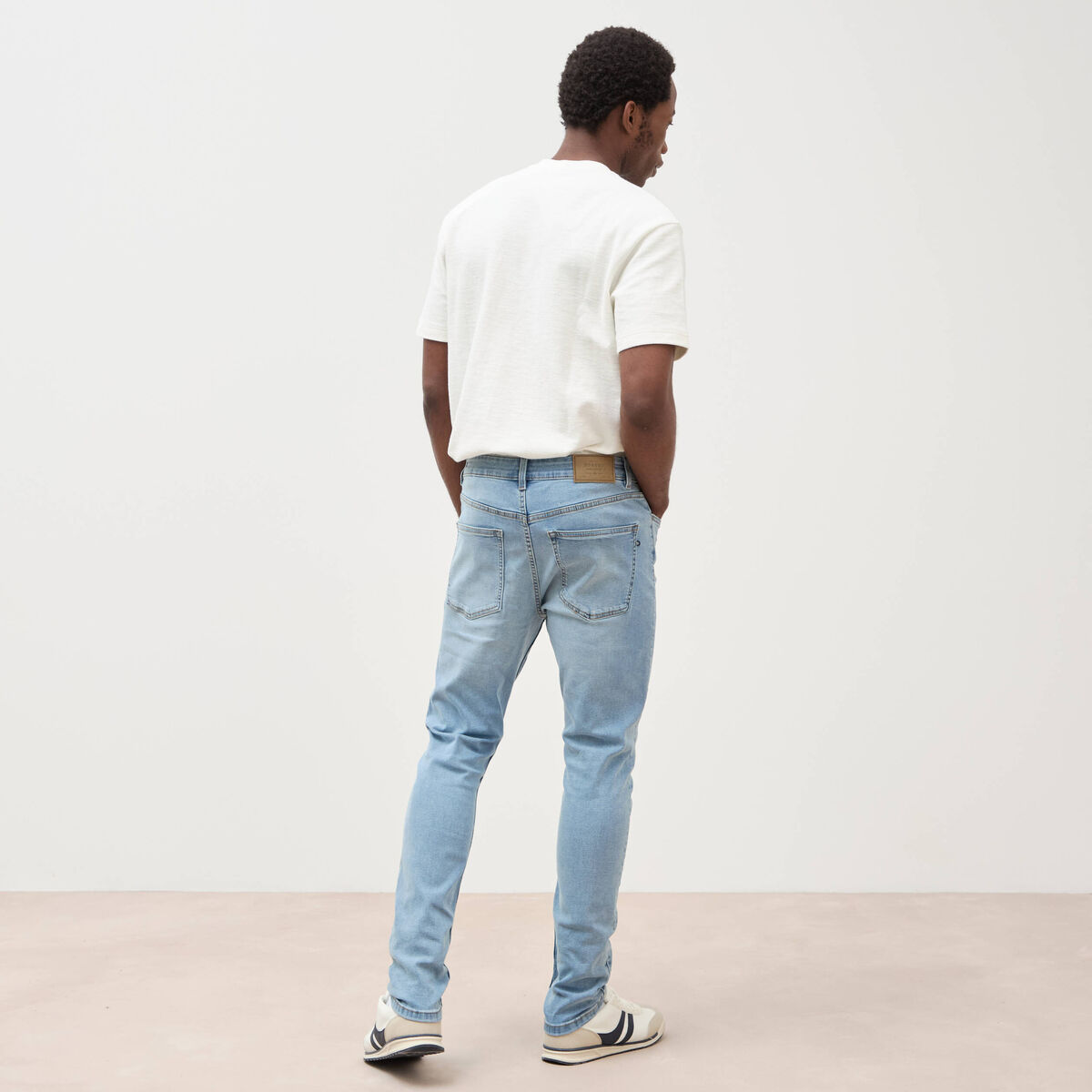 Jeans skinny tapered denim bleach homme