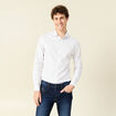 Chemise cintr&eacute;e en coton manches longues blanc homme