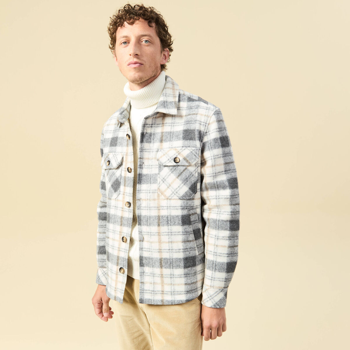 Surchemise oversize courte doubl&eacute;e gris homme