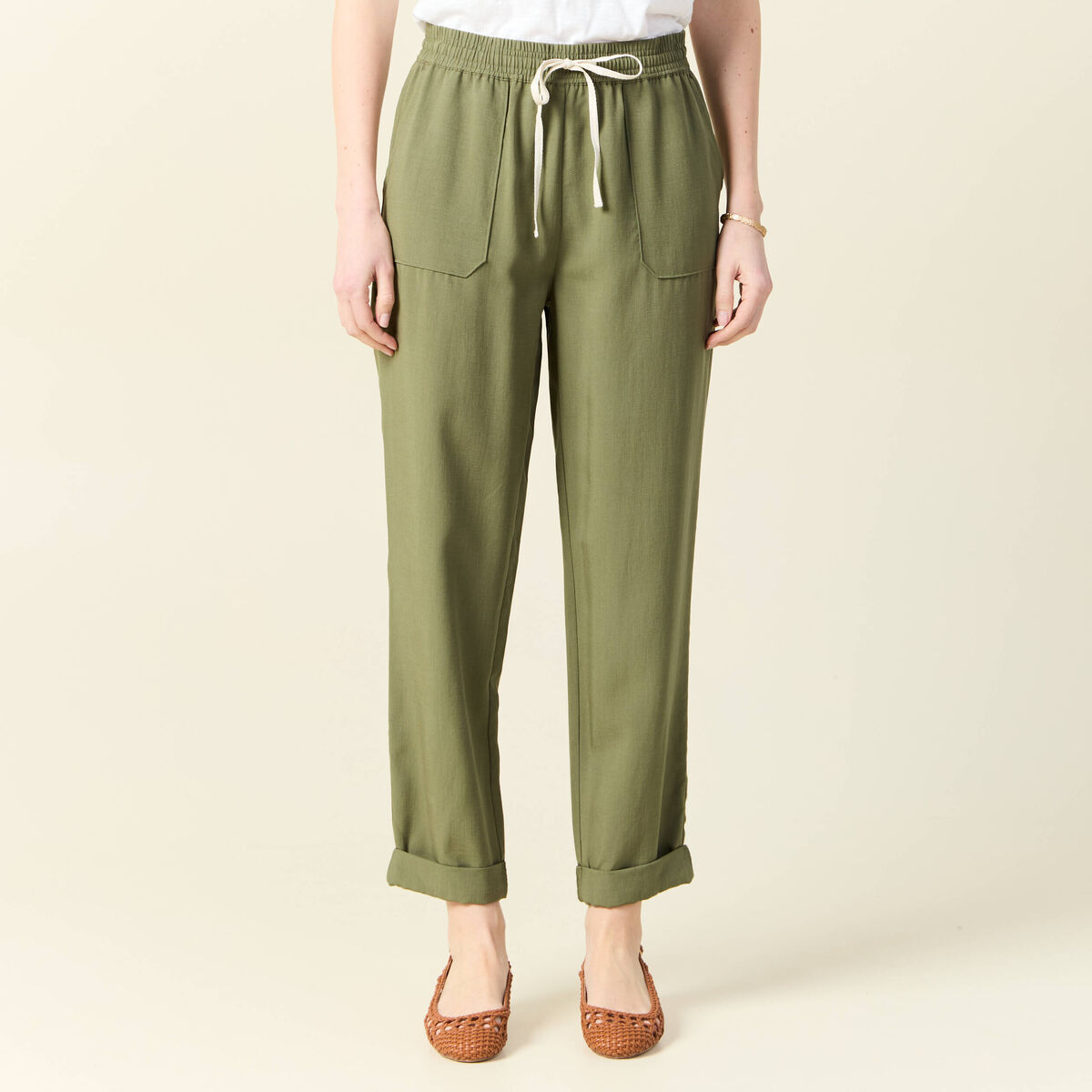 Pantalon droit à coulisse vert kaki femme