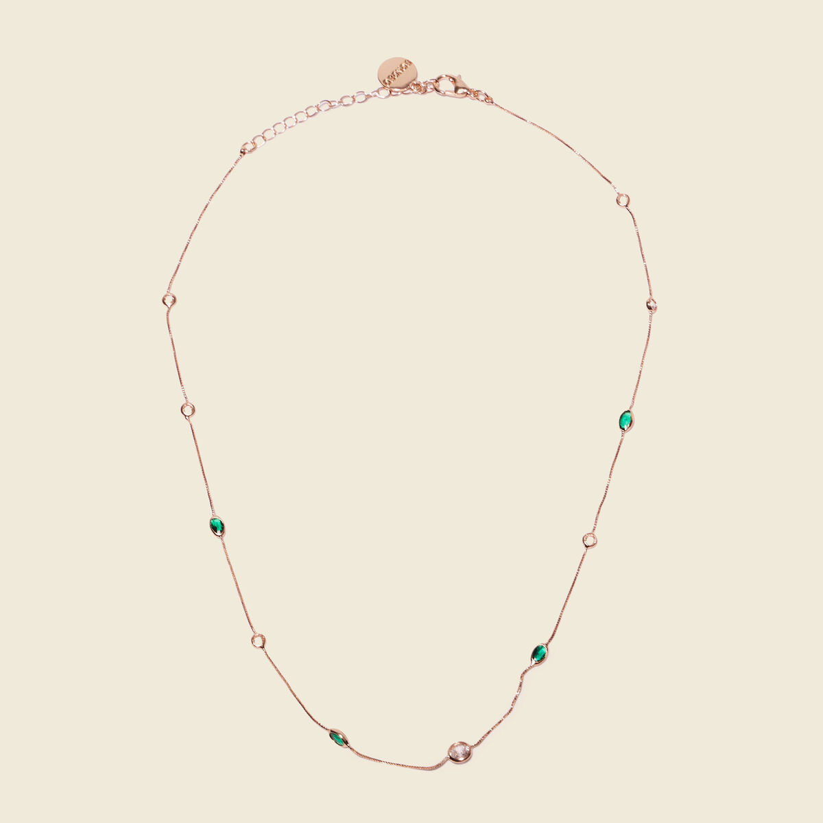 Collier avec perles vert olive femme
