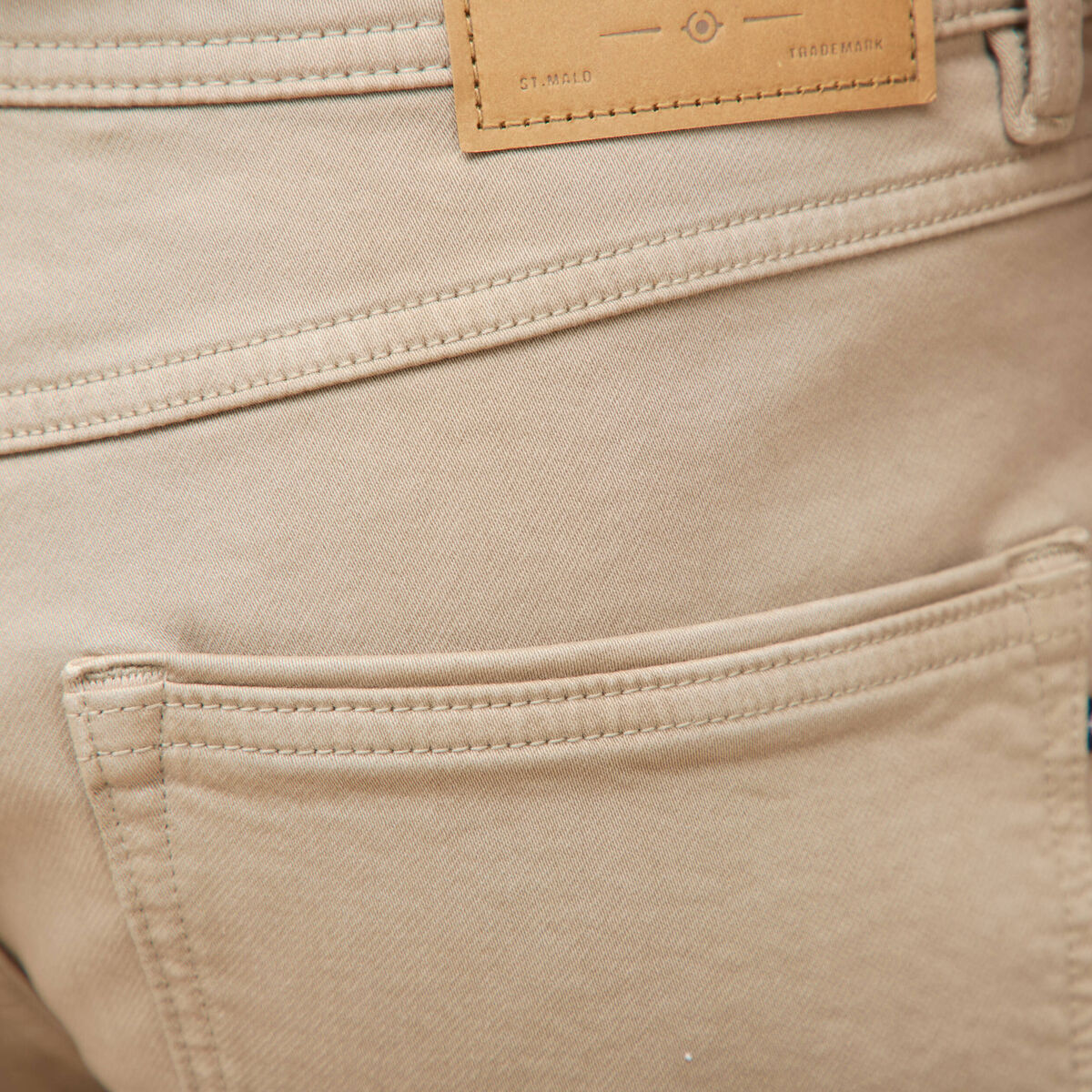 Bermuda beige homme