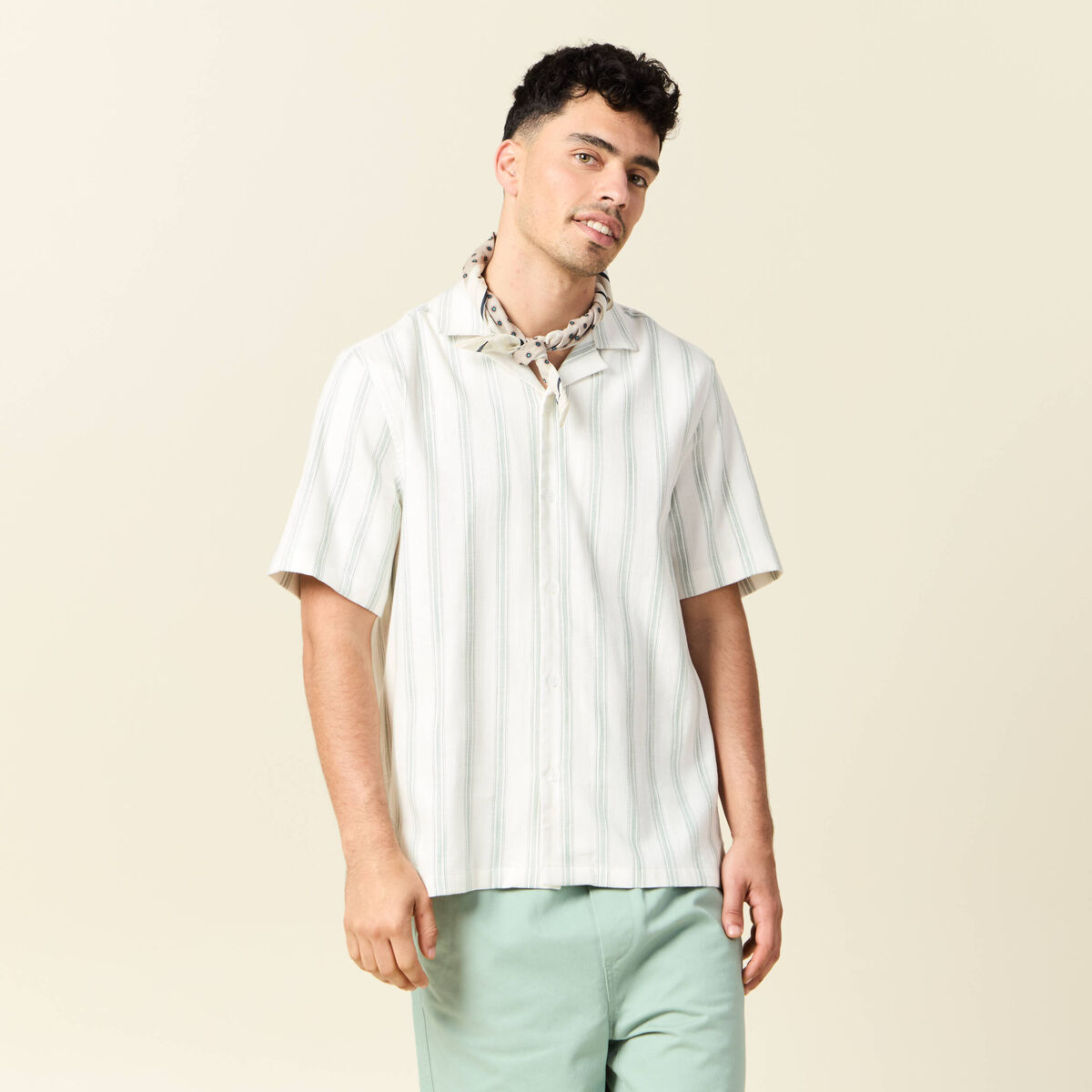 Chemise manches courtes vert homme