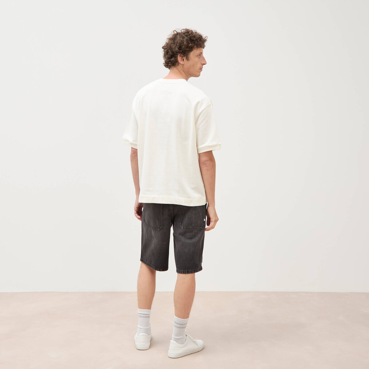 Sweat ample col rond manches courtes ecru homme