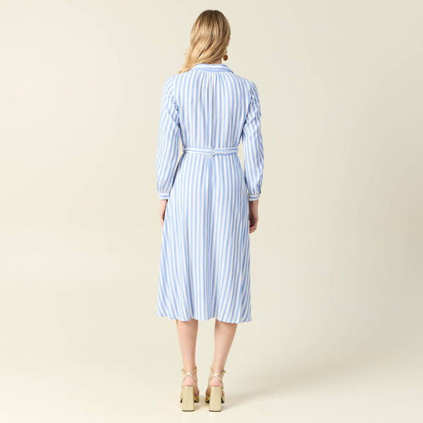 Robe longue évasée ceinturée bleu ciel femme