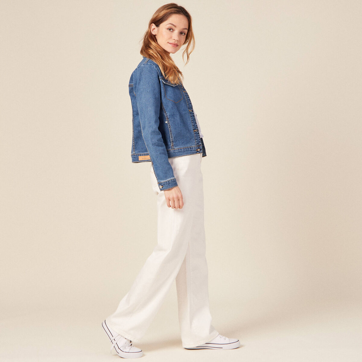 Veste ajust&eacute;e en jeans manches longues denim stone femme