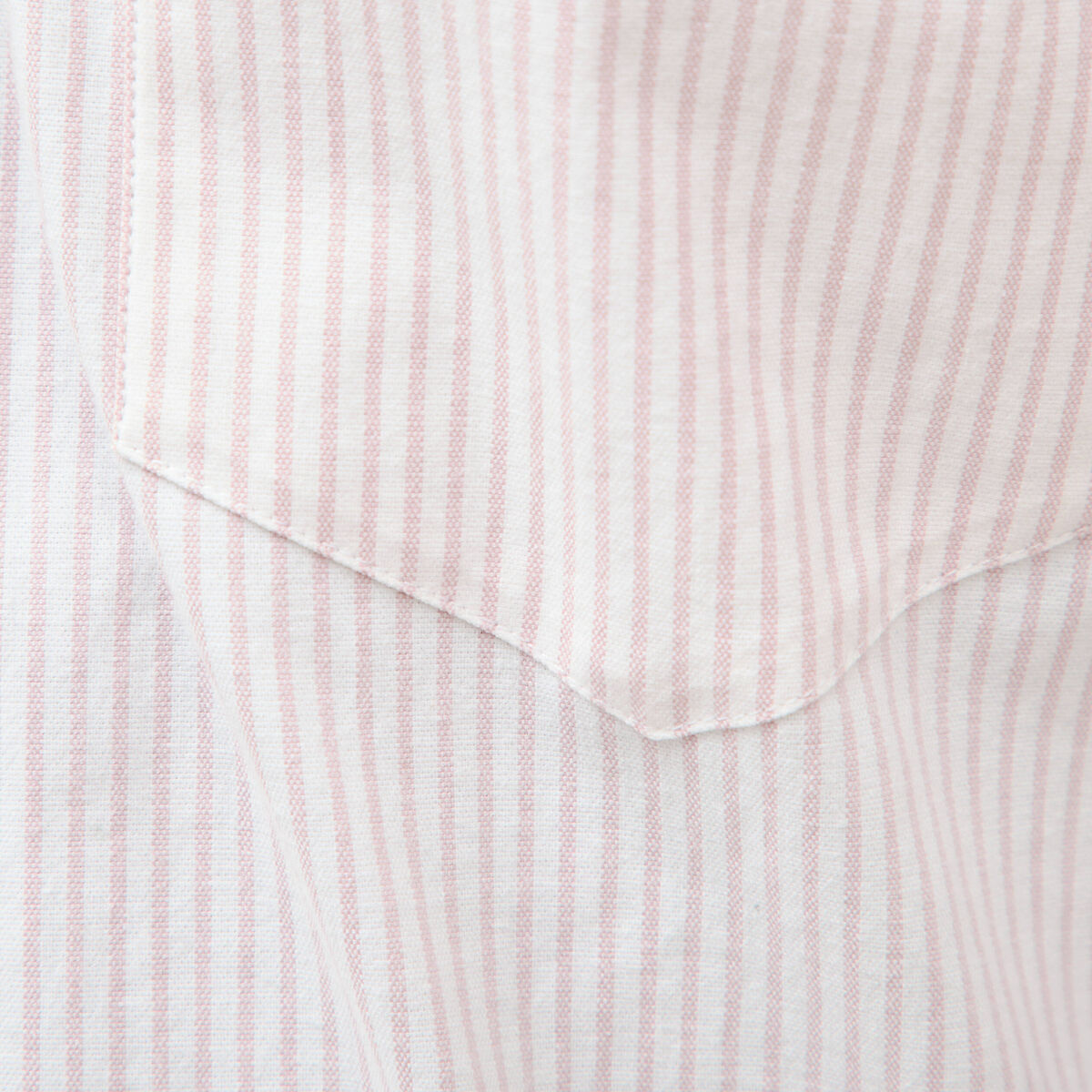 Chemise manches longues col am&eacute;ricain rose poudr&eacute;e homme