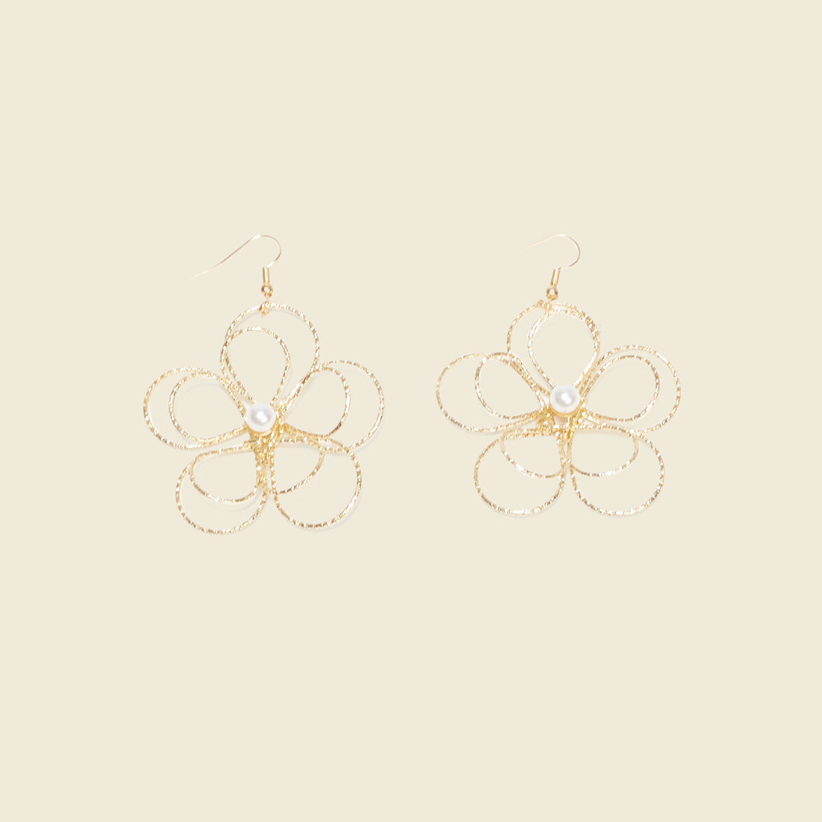 Boucles d'oreilles pendantes couleur or femme