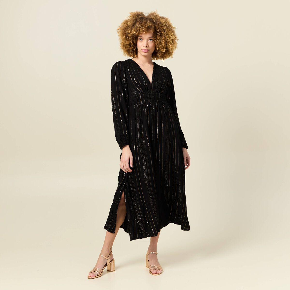 Robe longue évasée fluide noir femme