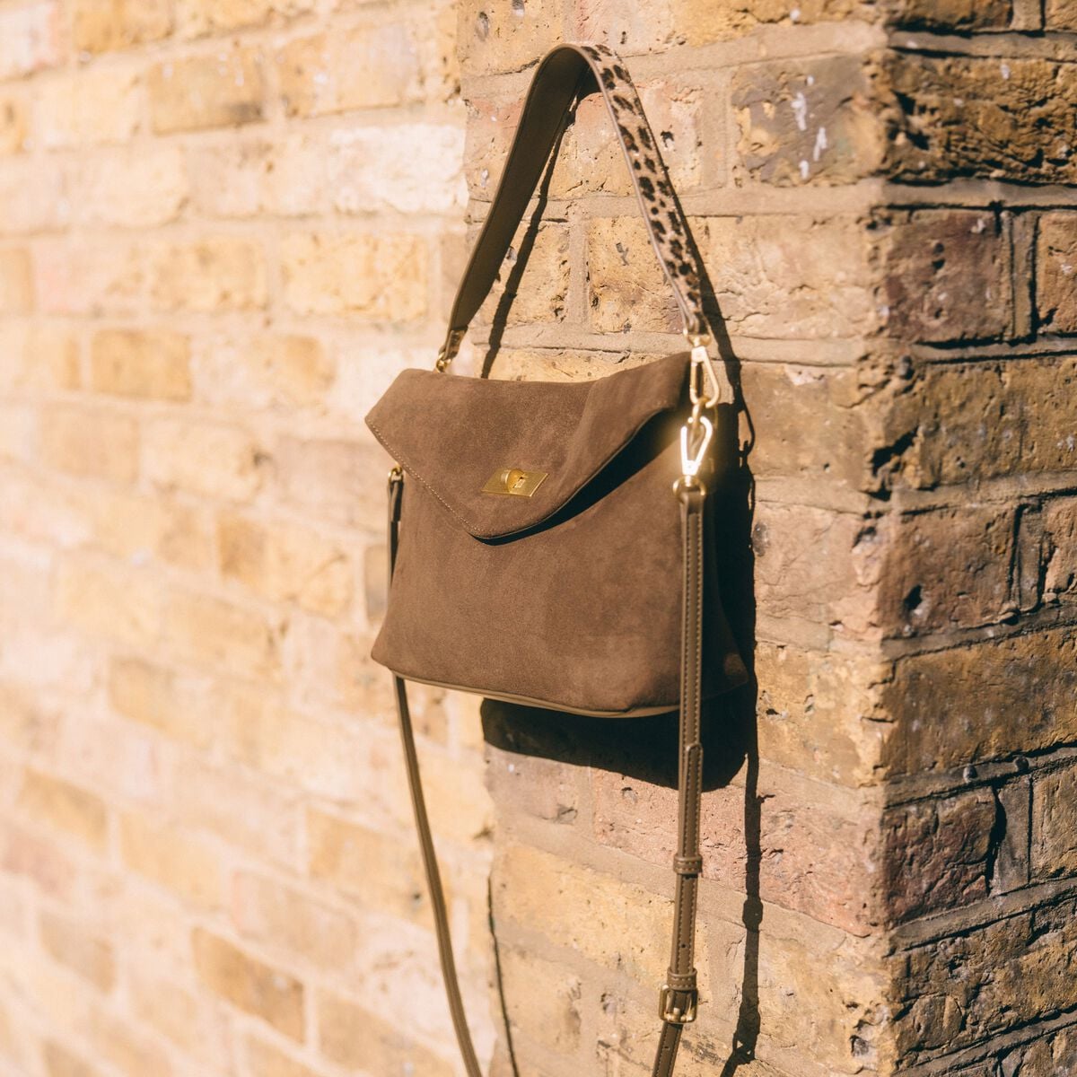 Sac bandouli&egrave;re avec doublure vert kaki femme