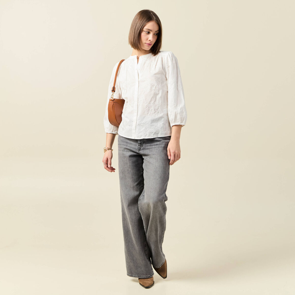 Chemise manches 3/4 brodée ecru femme