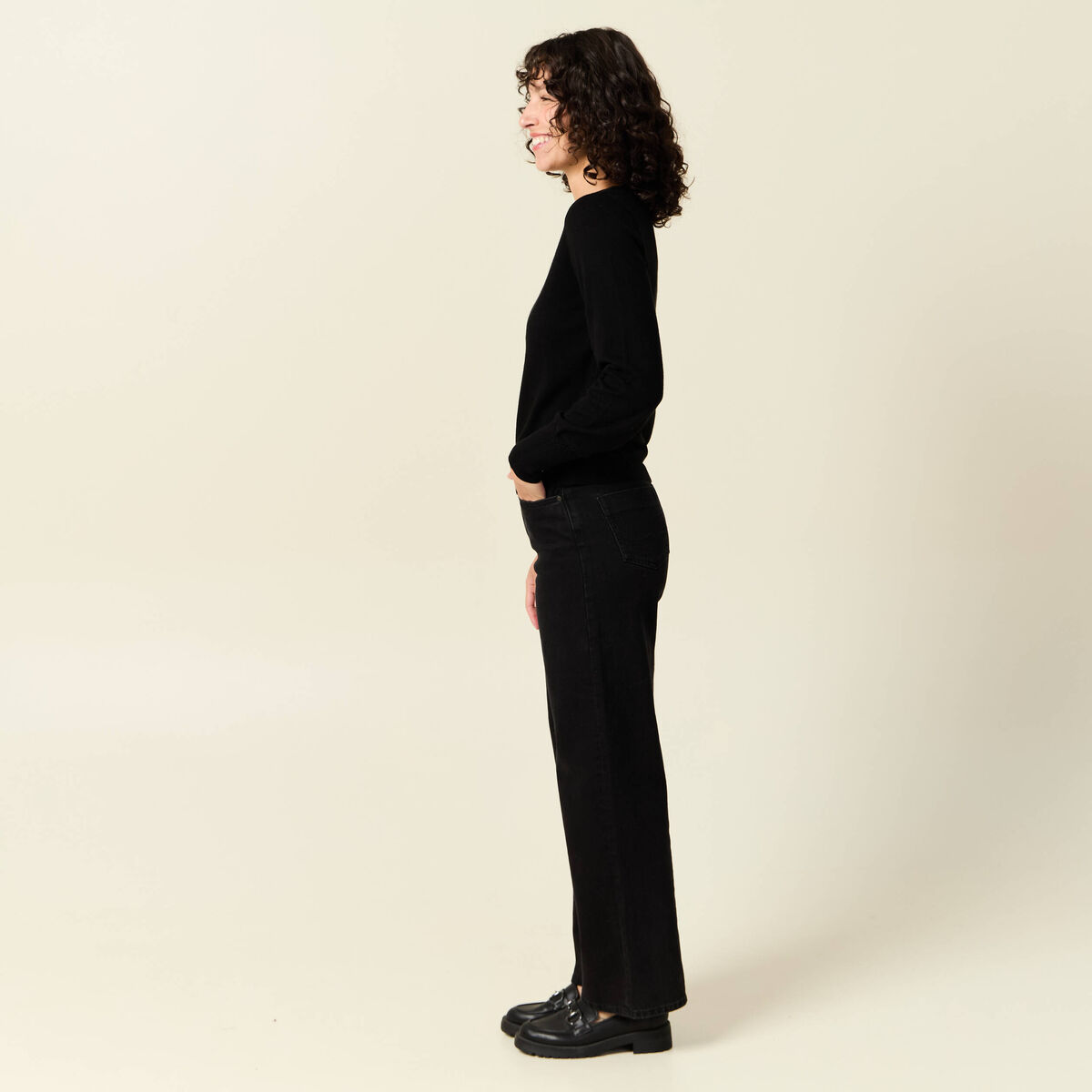 Pull manches longues noir femme