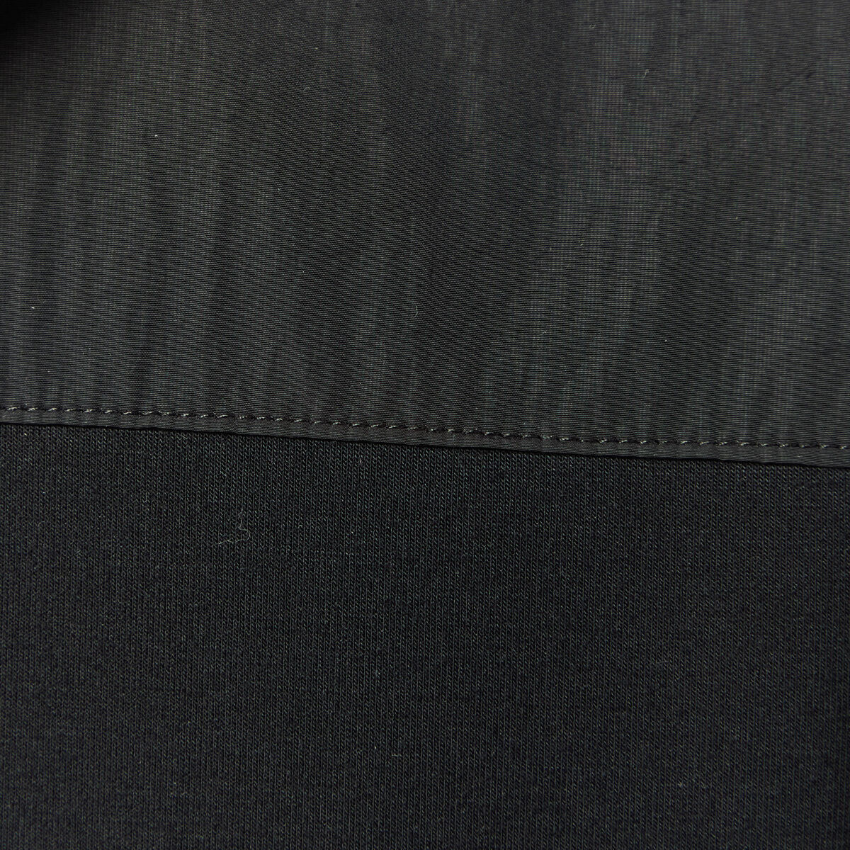 Sweat zipp&eacute; &agrave; capuche vert fonc&eacute; homme