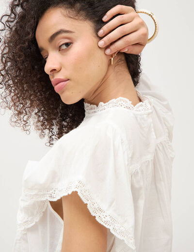 Blouse ample col montant manches courtes ecru femme