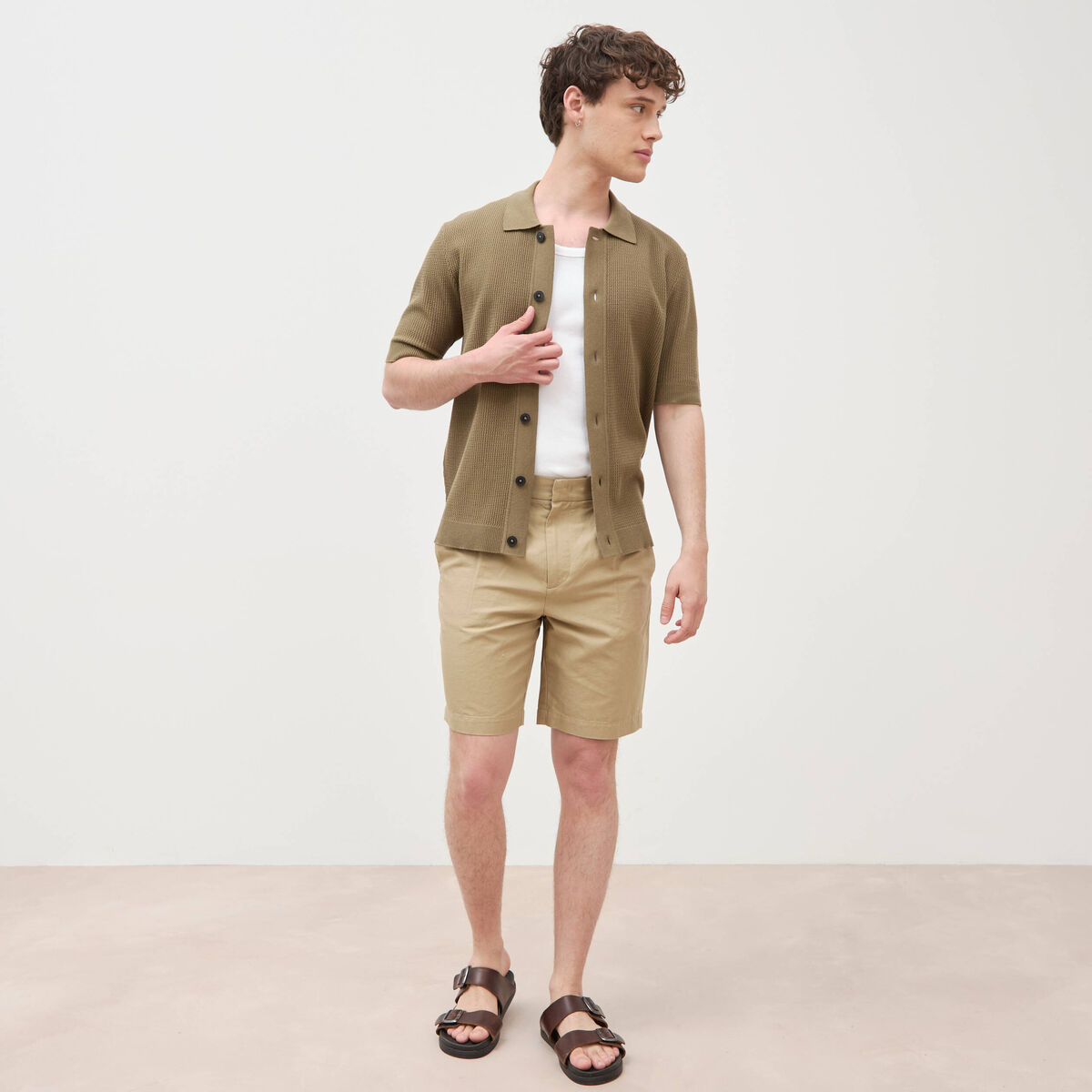 Bermuda vert olive homme