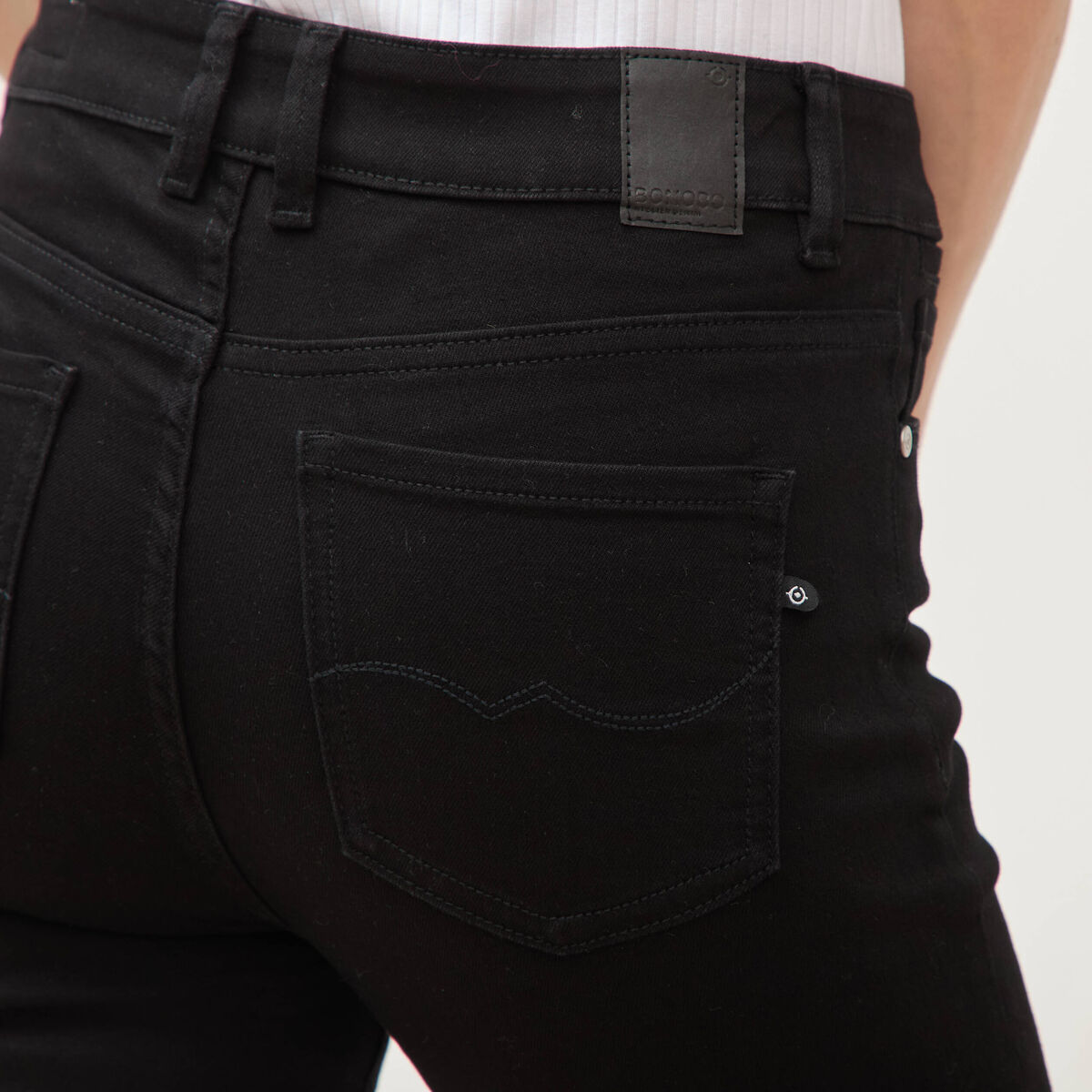 Jeans bootcut denim noir femme