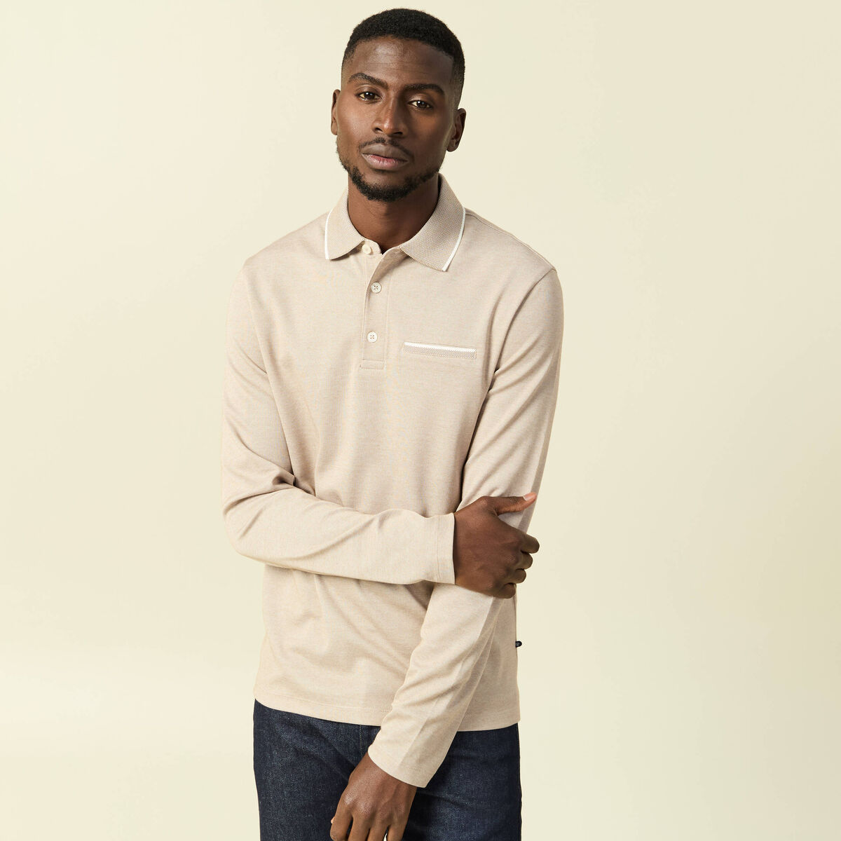 Polo cintr&eacute; manches longues taupe homme