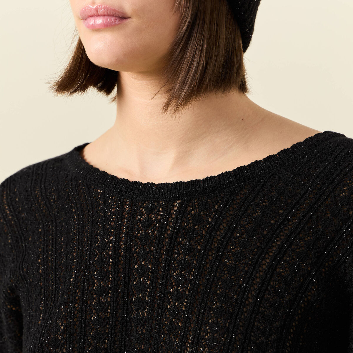 Pull manches longues ajouré noir femme