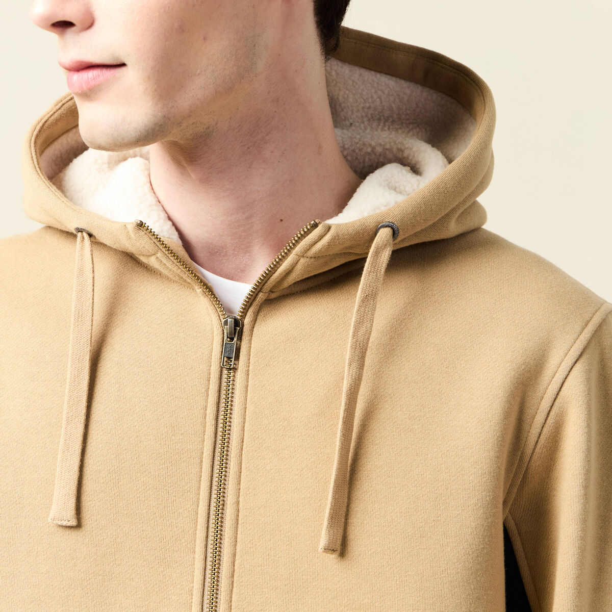 Sweat zipp&eacute; &agrave; capuche bleu marine homme