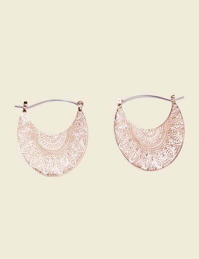 Boucles d'oreilles créoles couleur or femme