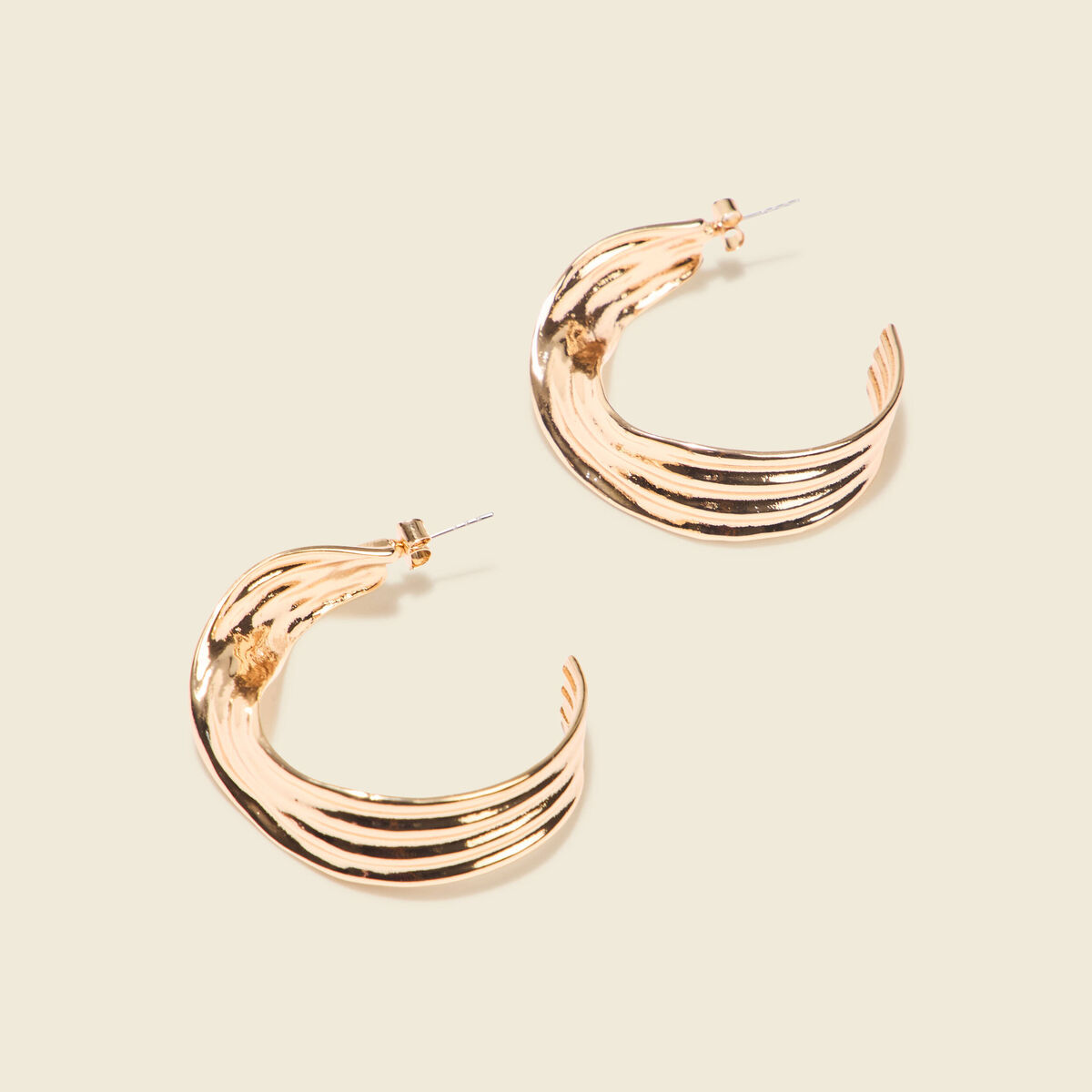 Boucles d'oreilles créoles couleur or femme