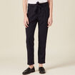 Pantalon carotte ceintur&eacute; bleu marine femme