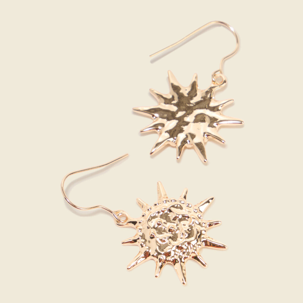 Boucles d'oreilles couleur or femme