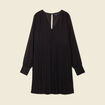 Robe évasée plissée noir femme