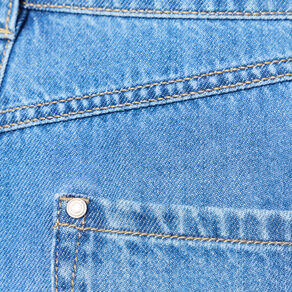 short droit en jean a pinces denim baby bleu femme Short droit en jean à pinces denim baby bleu femme
