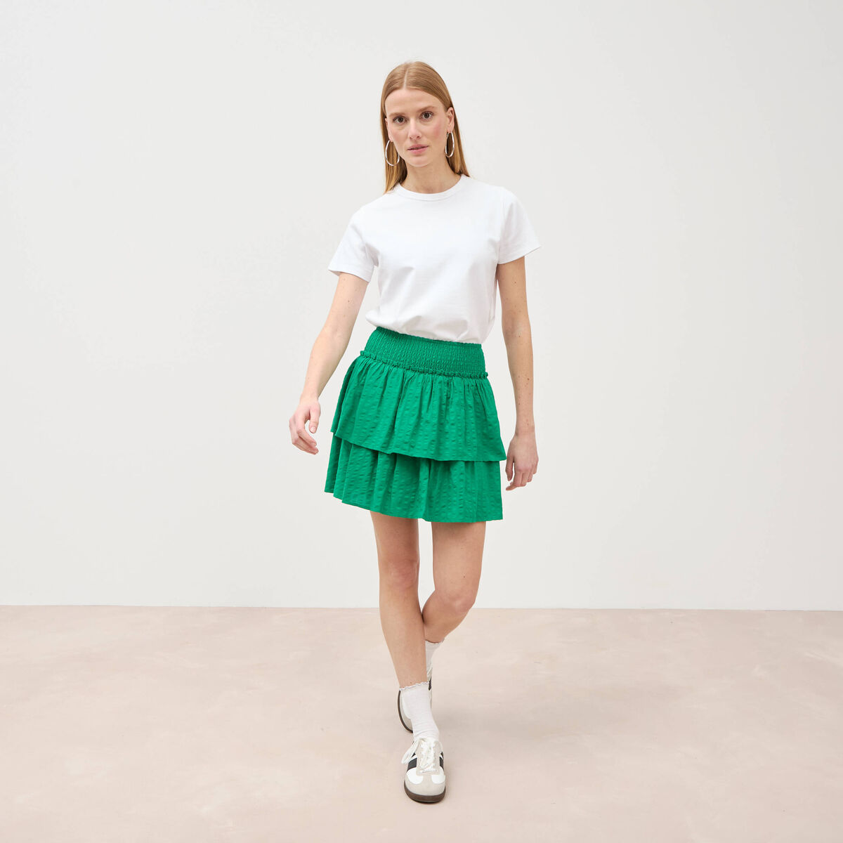 Jupe courte &eacute;vas&eacute;e doubl&eacute;e vert femme