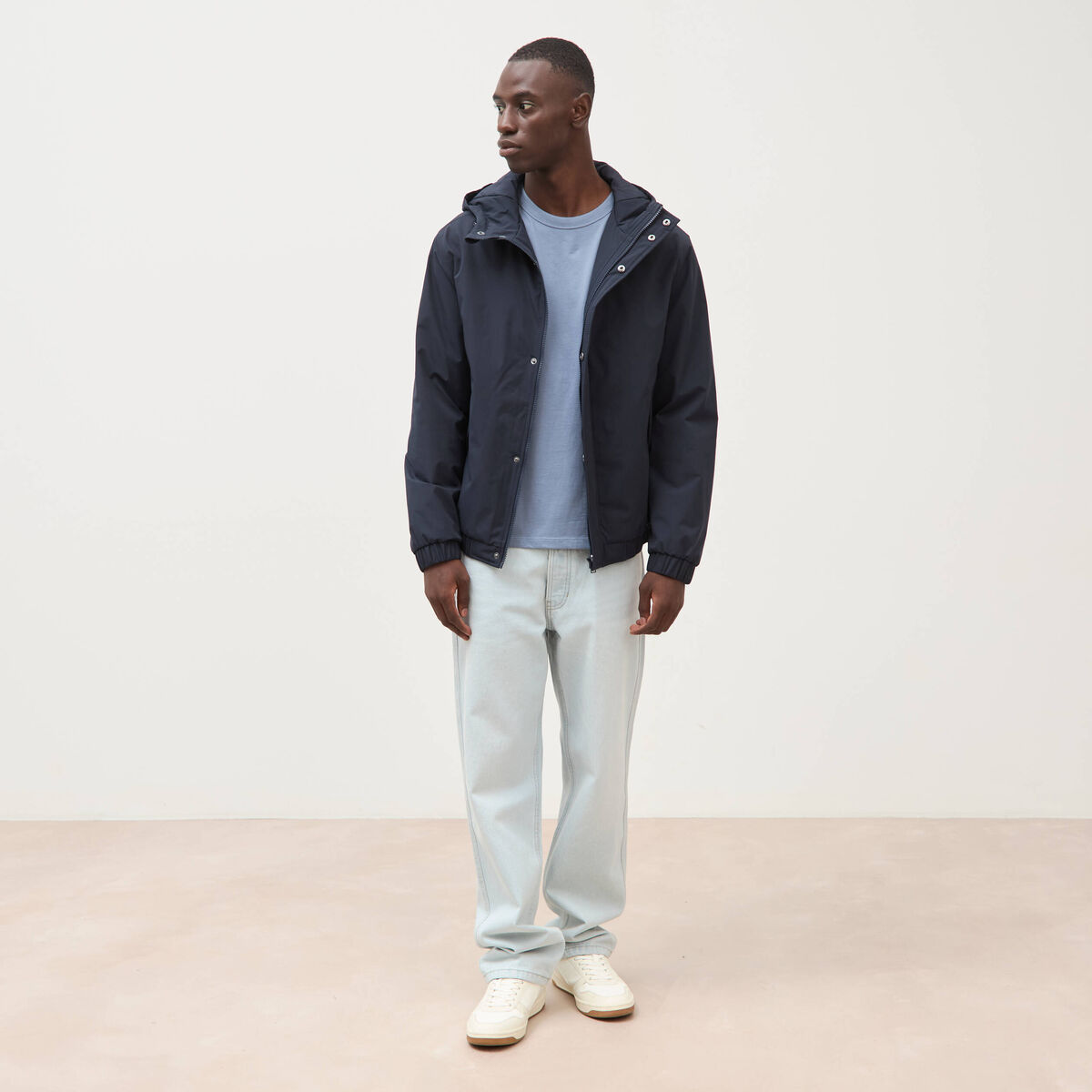 Parka coupe r&eacute;guli&egrave;re &agrave; capuche bleu marine homme