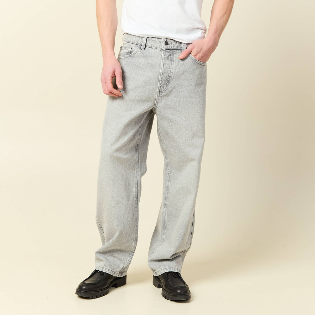 Jeans large 5 poches longueur 32 denim gris clair homme