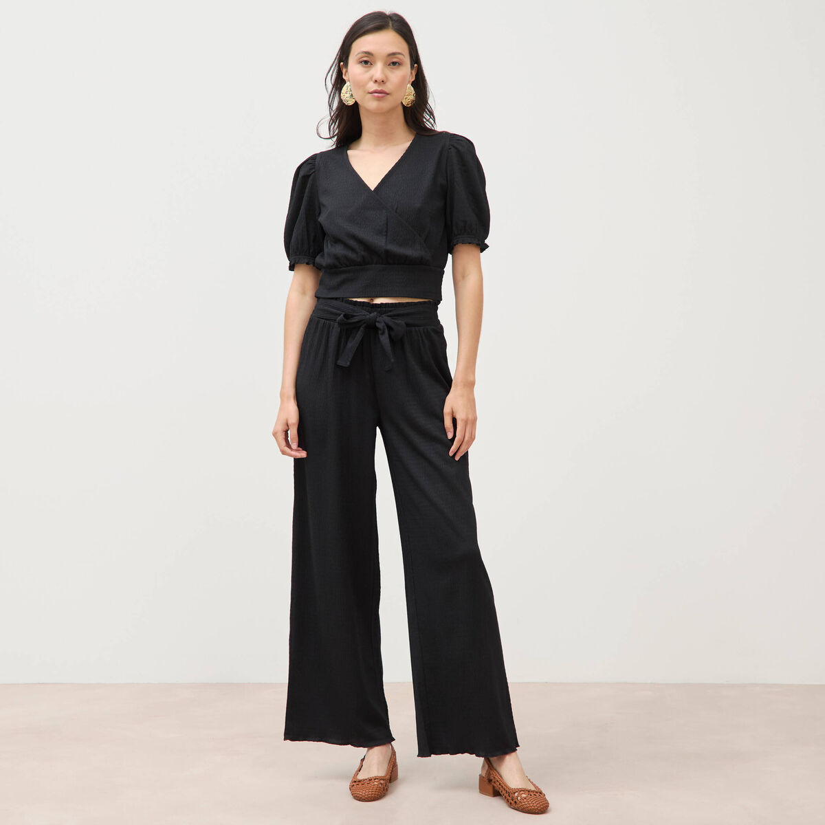 Blouse cropped manches courtes noir femme