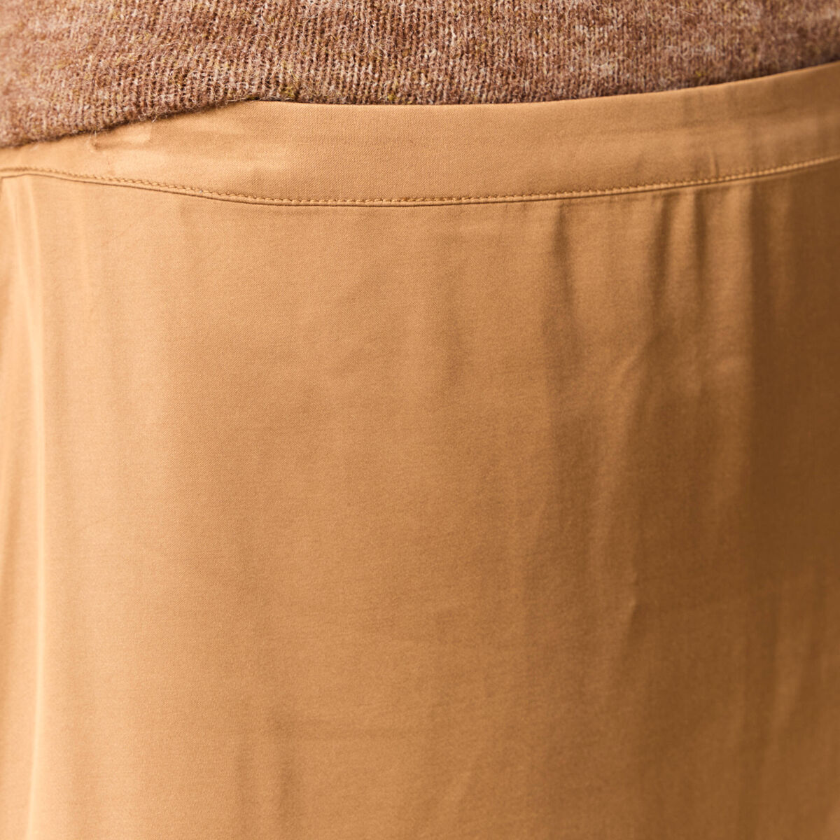 Jupe midi droite satin marron clair femme