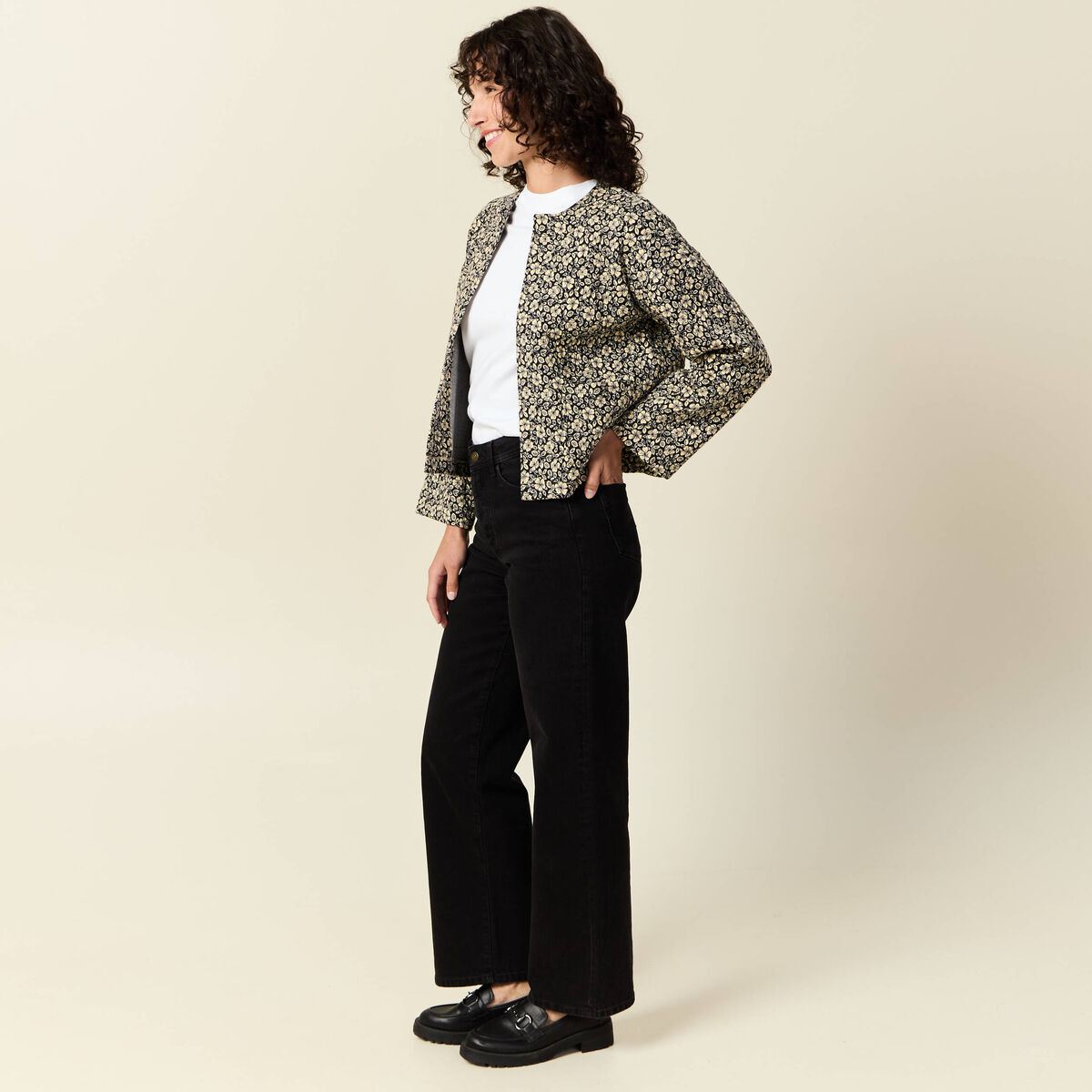 Gilet matelass&eacute; col rond noir femme