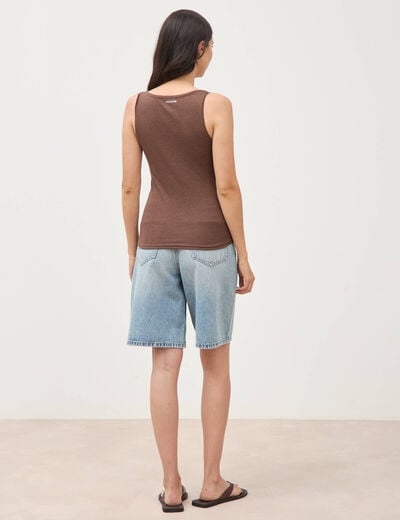 D&eacute;bardeur cintr&eacute; d&eacute;collet&eacute; sans manches marron femme