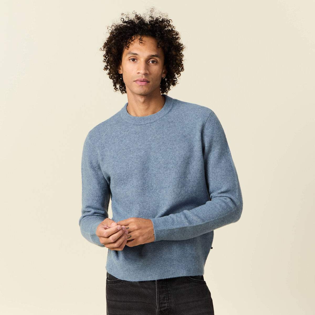 Pull manches longues col rond bleu gris homme